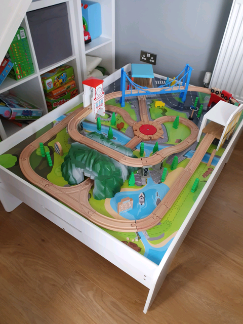 big city wooden train table